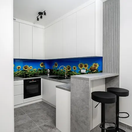 Place - Underground Parking, Air Conditioning, Self Check In Lägenhet