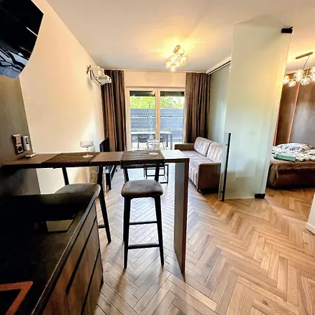 Appartement Place - Underground Parking, Air Conditioning, Self Check In *